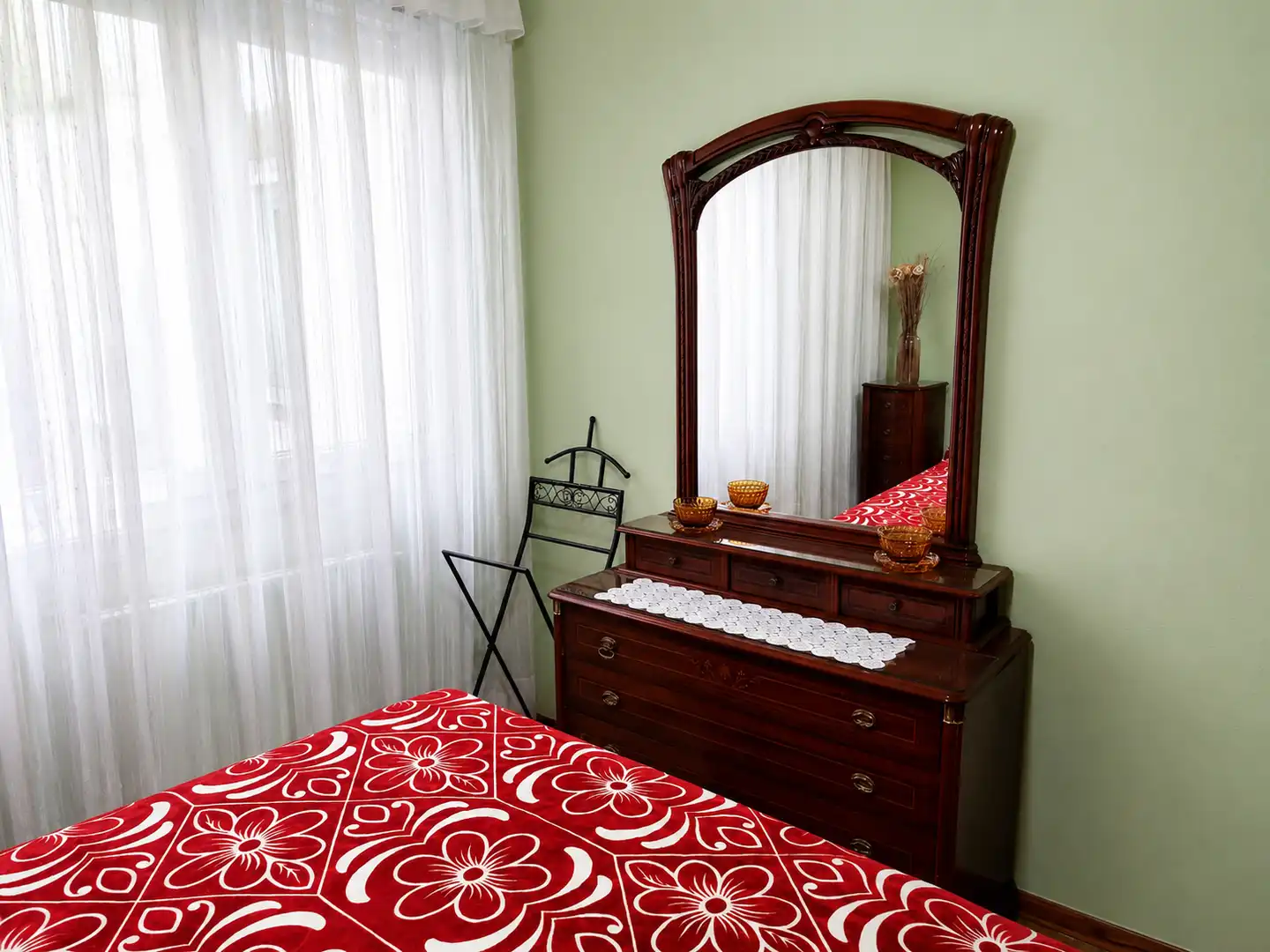 Schlafzimmer von Wohnung zur Miete in Santander mit Heizung, Abstellraum und Möbliert