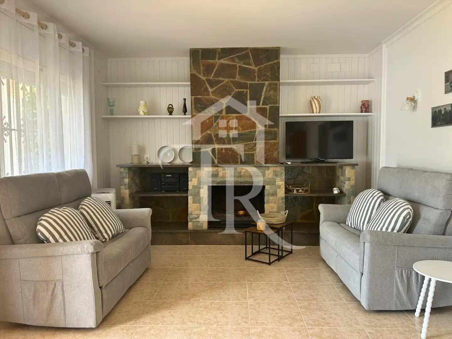 Living room of Houses for rent in Roda de Berà  with Private garden, Swimming Pool and Furnished