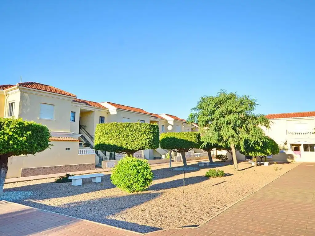 Vista exterior de Apartament en venda en Nueva Torrevieja - Aguas Nuevas
