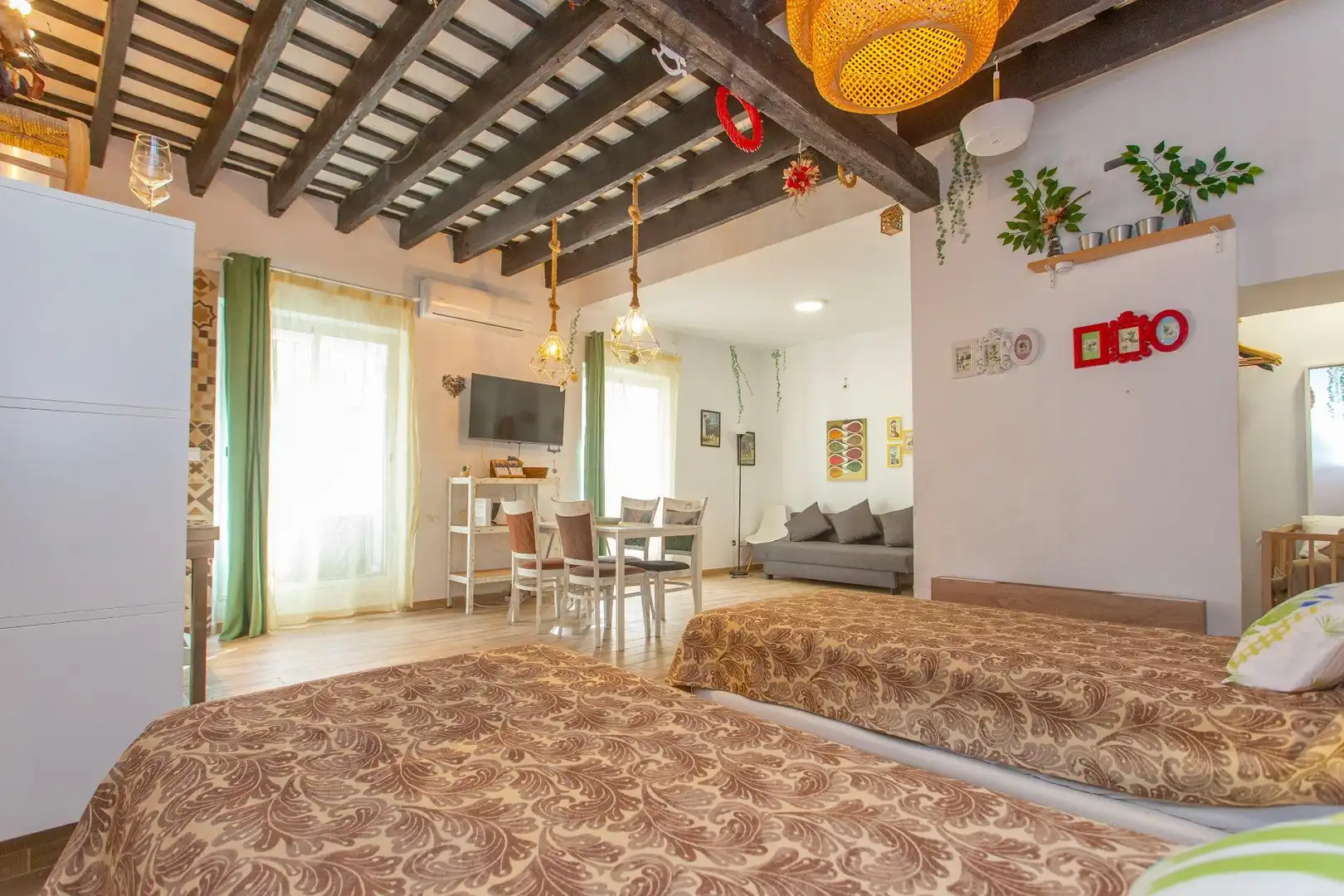 Sala d'estar de Apartament en venda en Jerez de la Frontera amb Calefacció i Moblat