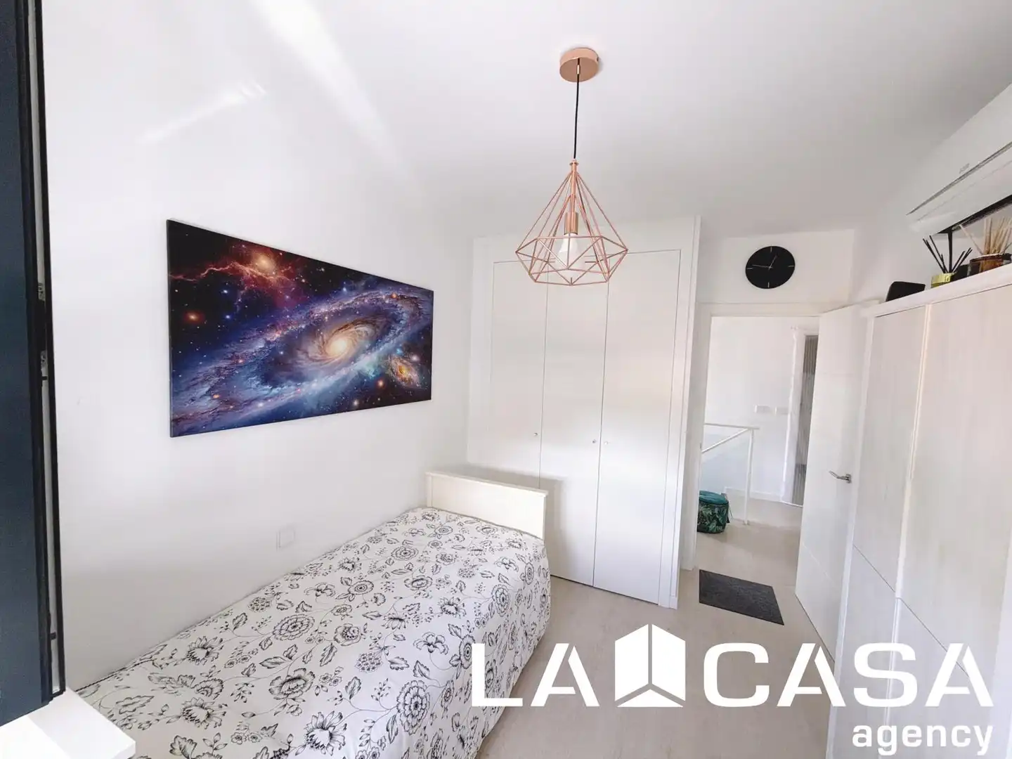 Casa a schiera in vendita a Entrenúcleos, imagen 18