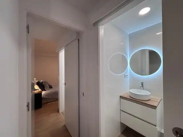 Piso en venta en Avenida Gran Via de les Corts Catalanes, Hostafrancs