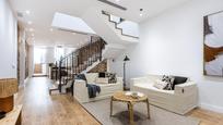 House or chalet for sale in Terrassa  with Air Conditioner, Heating and Terrace