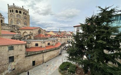 Außenansicht von Wohnung zum verkauf in Ourense Capital  mit Balkon