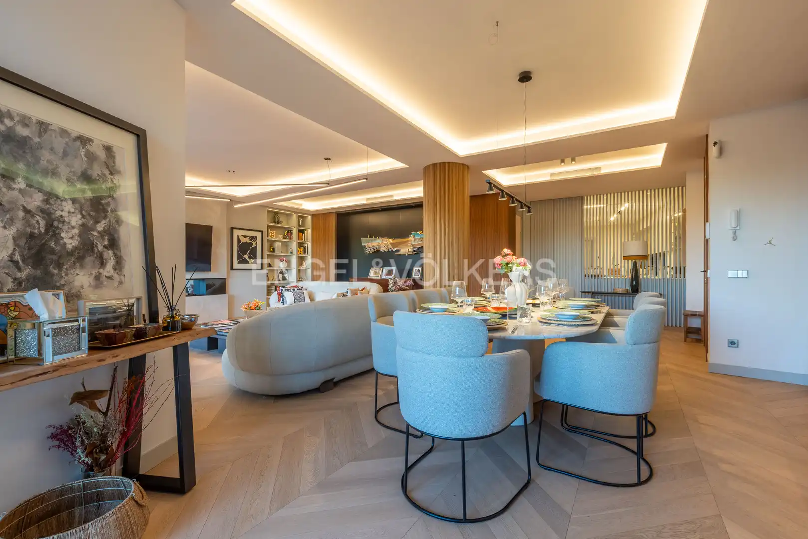 Dining room of Flat for sale in Sevilla  with Air Conditioner, Heating and Terrace