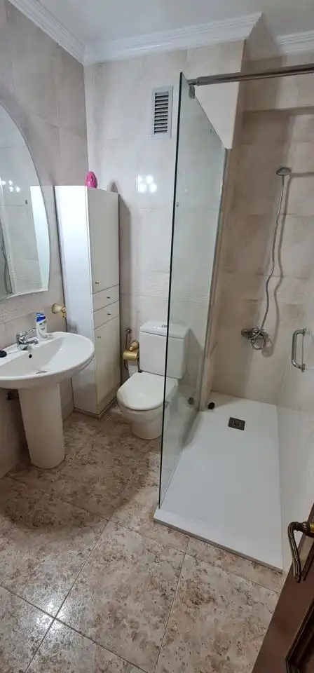 Baño de Piso en venta en Almería