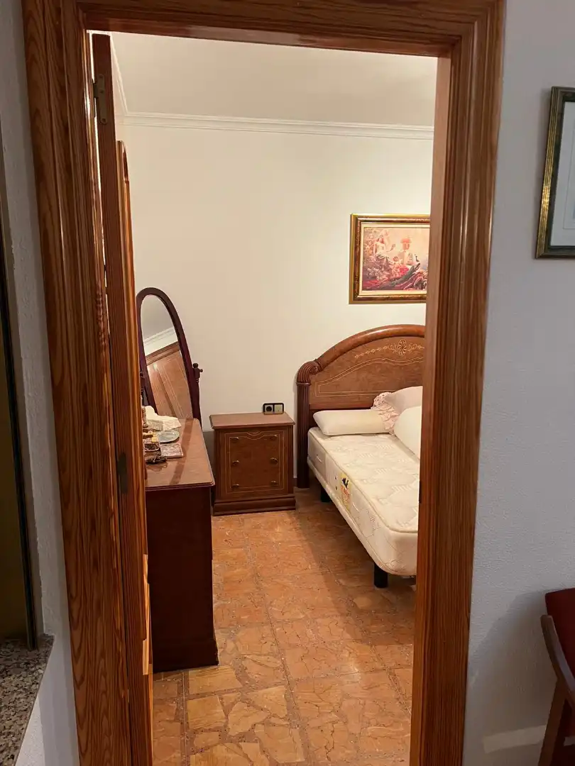 Habitación de Casa o chalet en venta en El Picazo   con Terraza, Amueblado y Balcón