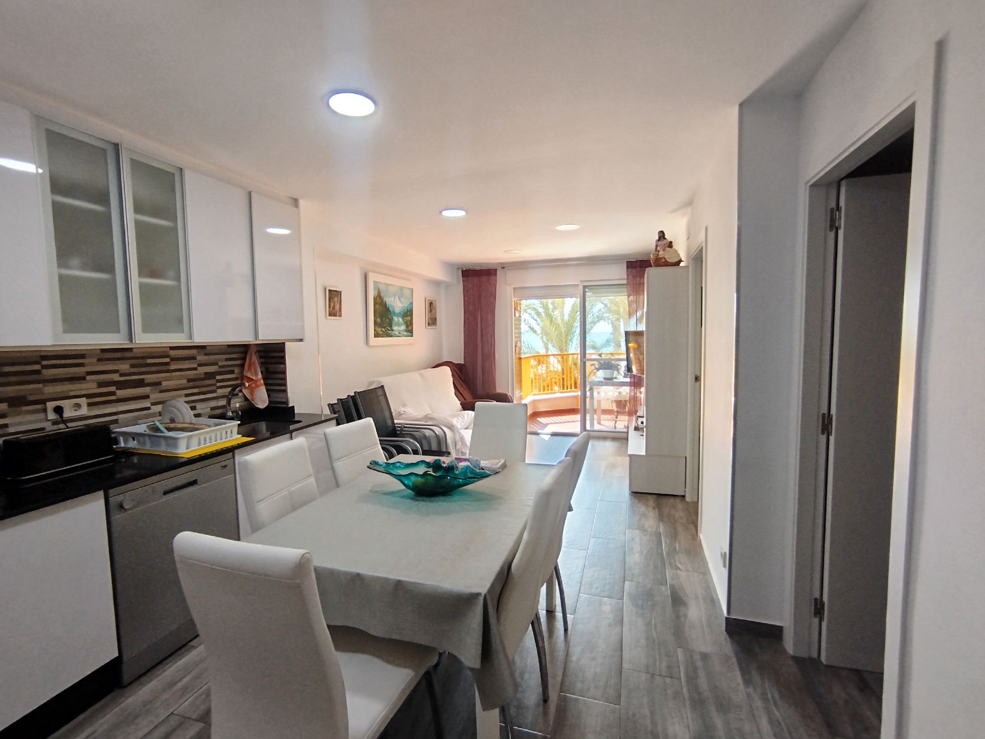 Vista exterior de Pis en venda en Santa Pola amb Terrassa i Moblat