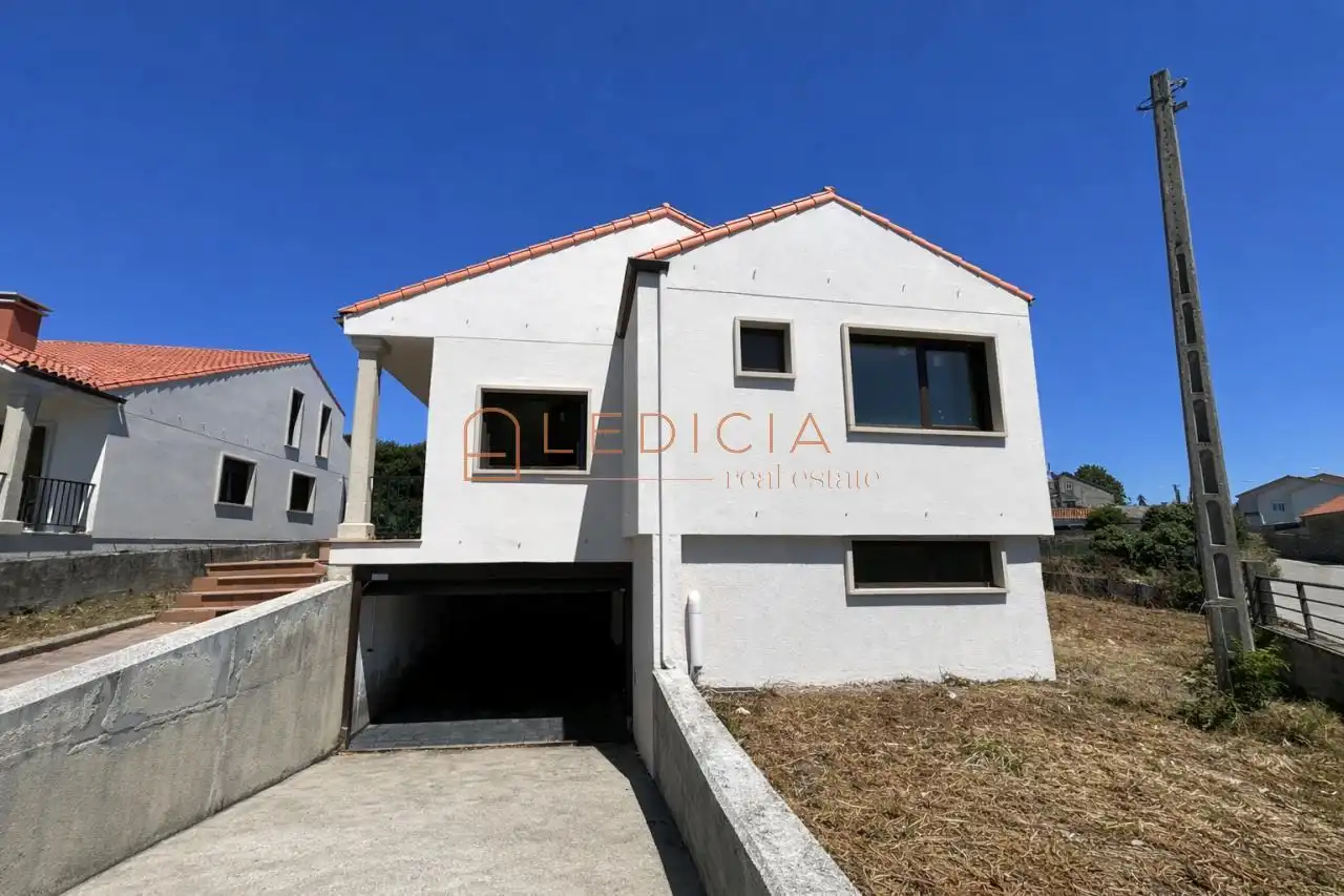 Xalet amb piscina en venda a Lugar Eidos de abaixo 12 PARCELA 6