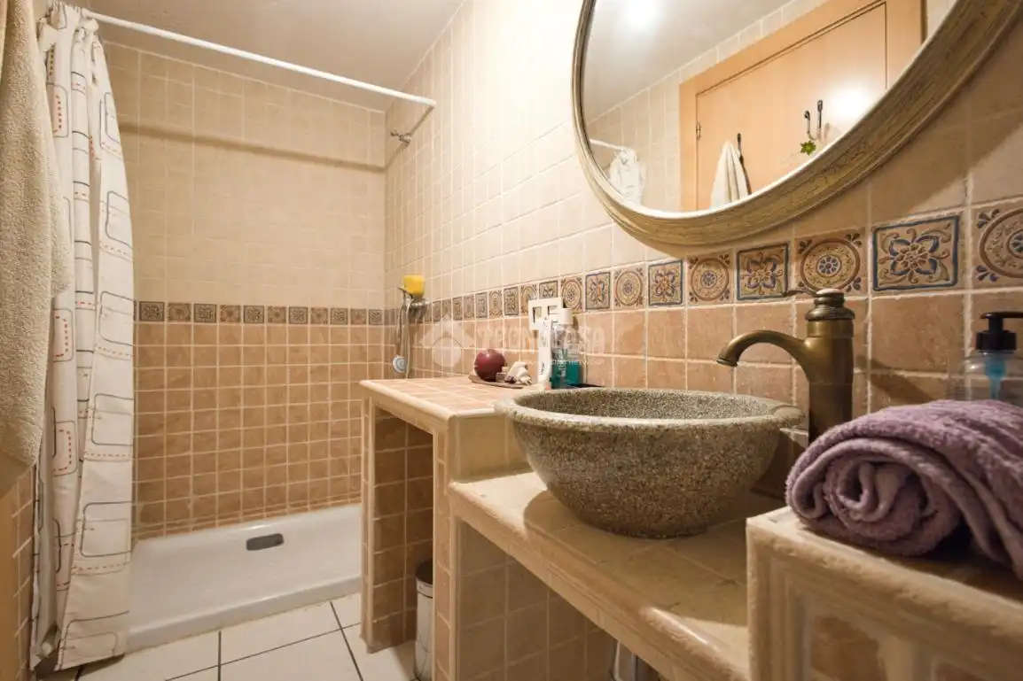Baño de Casa o chalet en venta en Calvarrasa de Arriba con Calefacción y Terraza