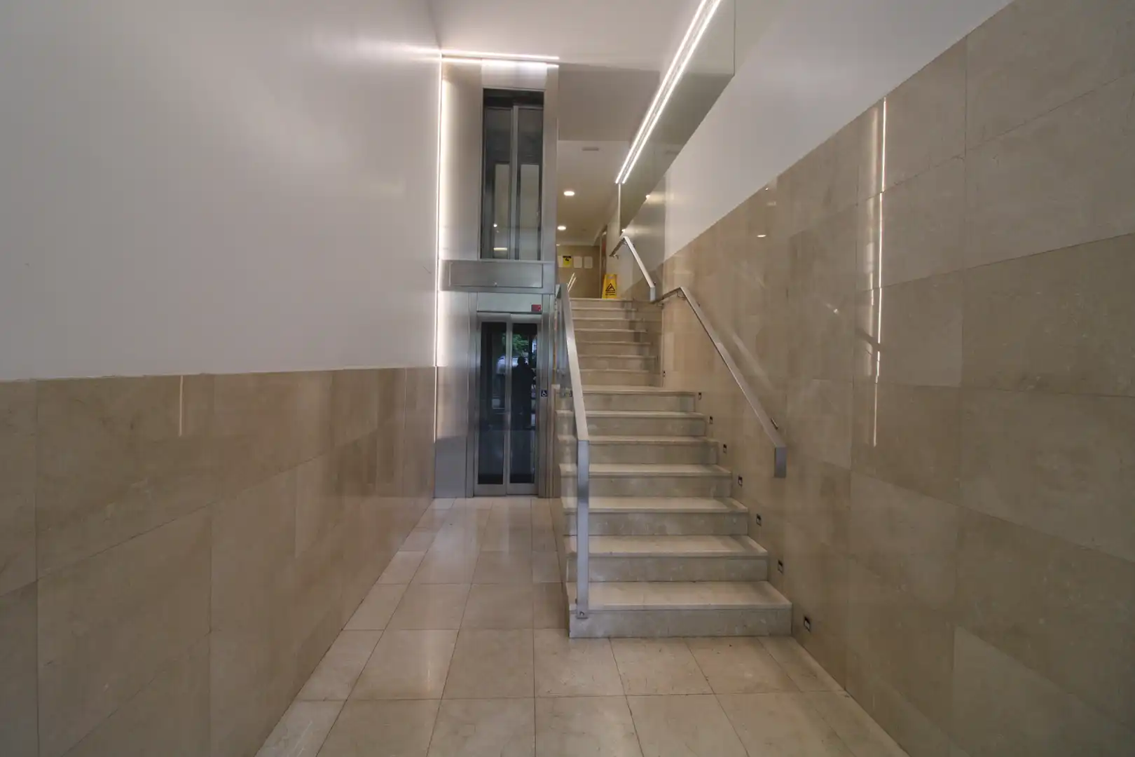 Flat with lift for sale in Cuatro Caminos, imagen 8