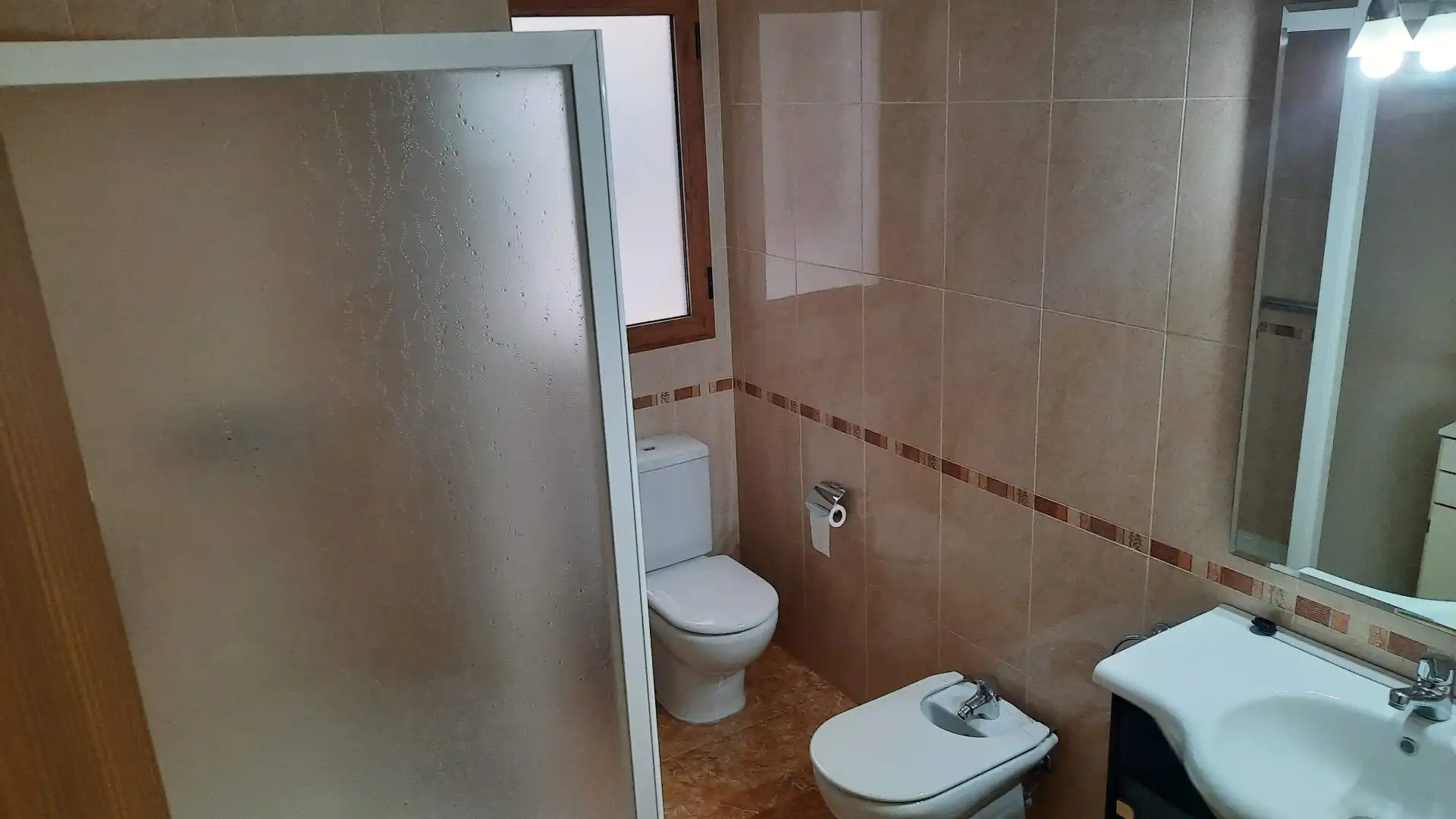 Bany de Pis en venda en Vinaròs amb Moblat i Balcó
