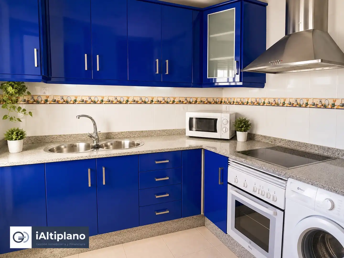 Cocina de Piso en venta en Baza con Calefacción y Amueblado