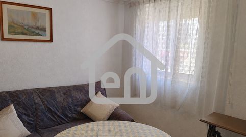 Foto 3 de Casa o xalet en venda a Calle Amadeo Reynés, Requena, Valencia