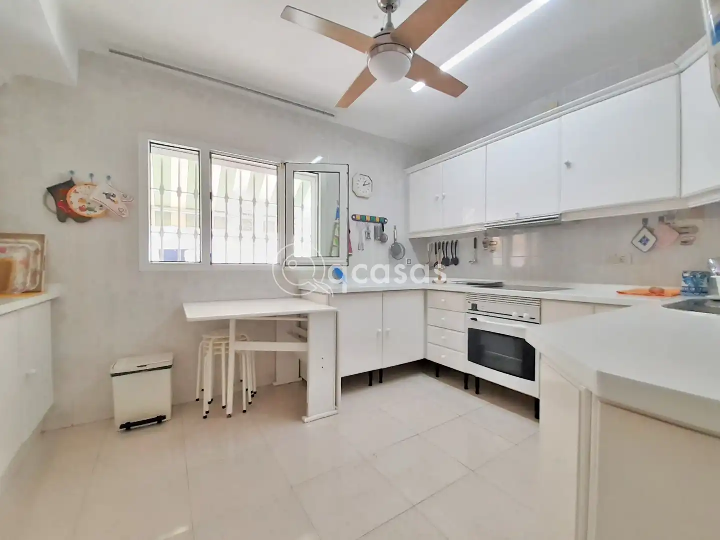 Kitchen of Houses for sale in Benalmádena  with Private garden, Terrace and Storage room