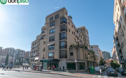 Exterior view of Flat for sale in  Granada Capital  with Heating, Parquet flooring and Terrace