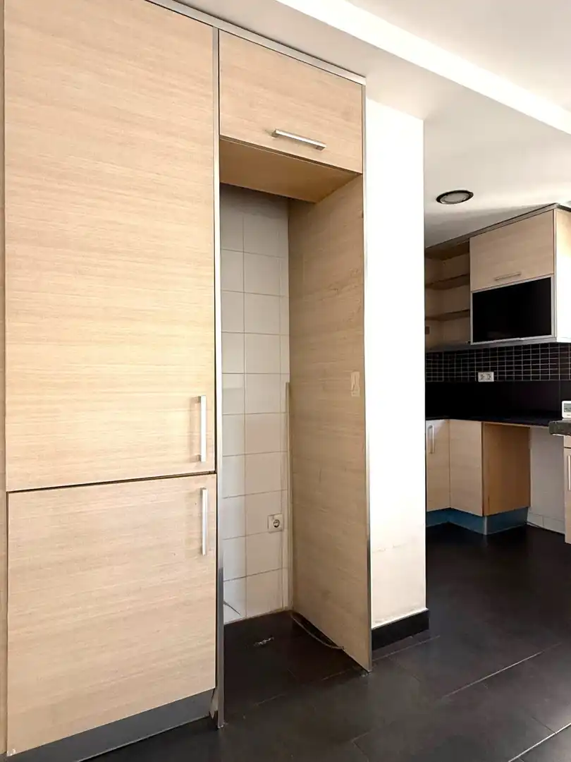 Cocina de Piso en venta en Sant Vicenç Dels Horts con Aire acondicionado y Calefacción