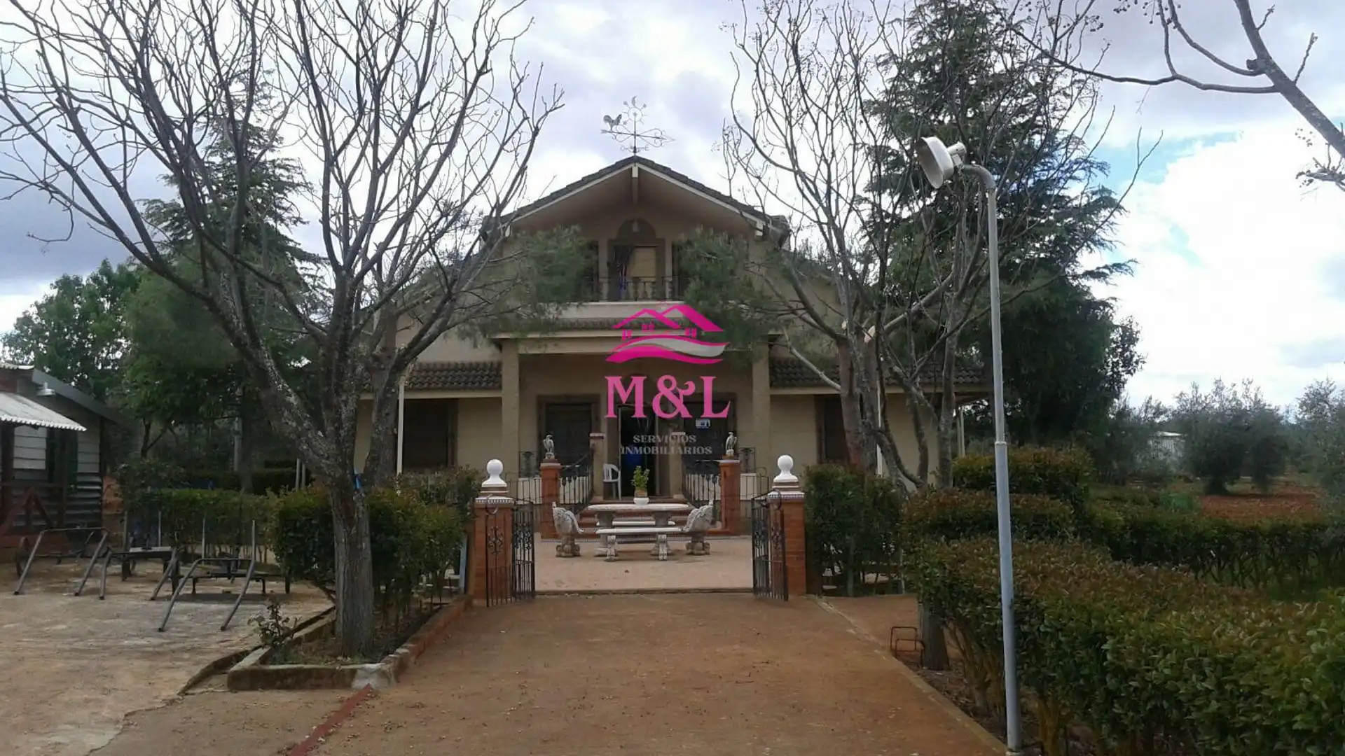 Exterior view of Country homes for sale in Mérida  with Storage room and Furnished