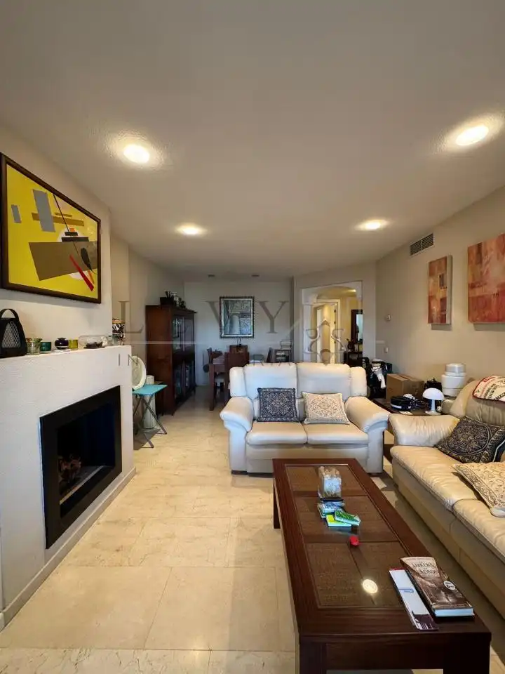 Living room of Flat for sale in Marbella  with Air Conditioner, Heating and Terrace