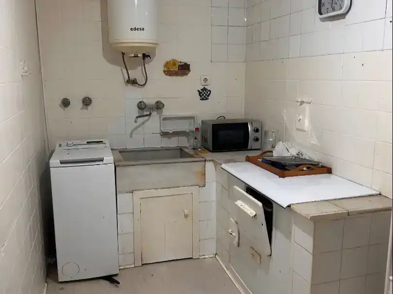 Kitchen of Flat for sale in Castro-Urdiales  with Balcony