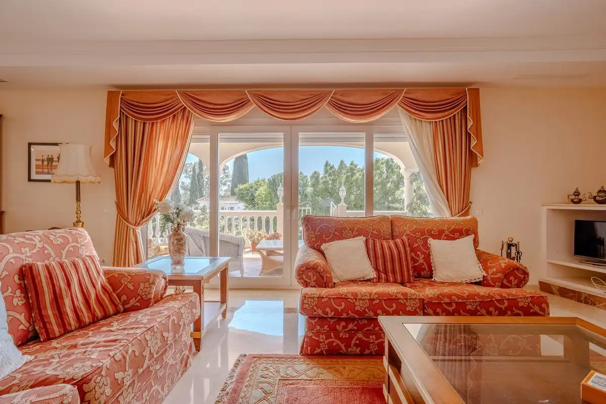 Casa con piscina en venta en Estepona - Estepona,Paraiso,Calle Hortensia, imagen 4