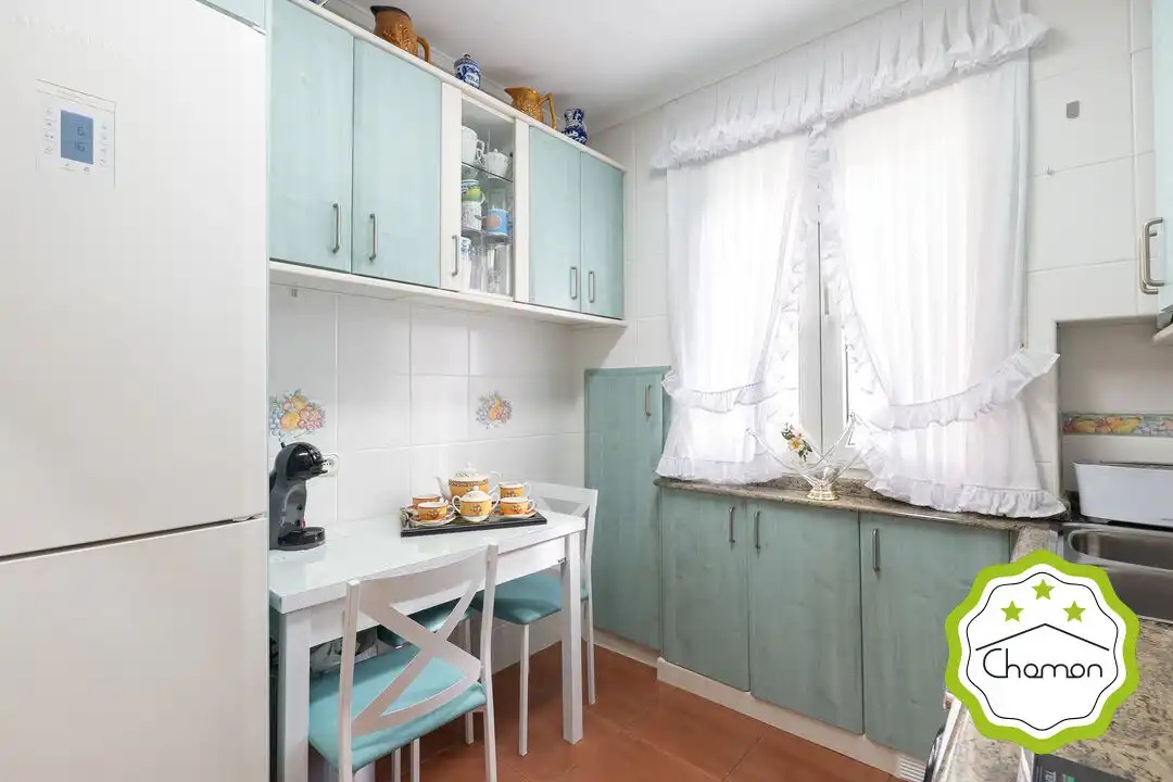 Küche von Wohnung zum Verkauf in Bilbao  mit Heizung und Privatgarten