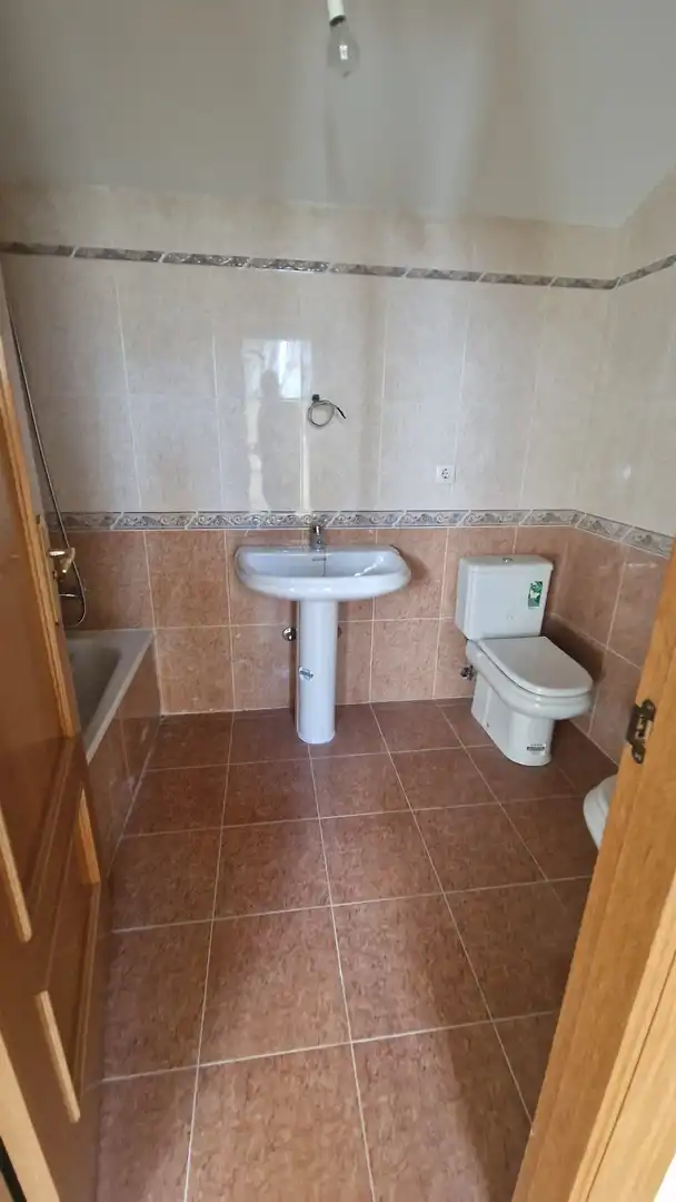Baño de Dúplex en venta en Peñaranda de Bracamonte con Calefacción, Terraza y Trastero