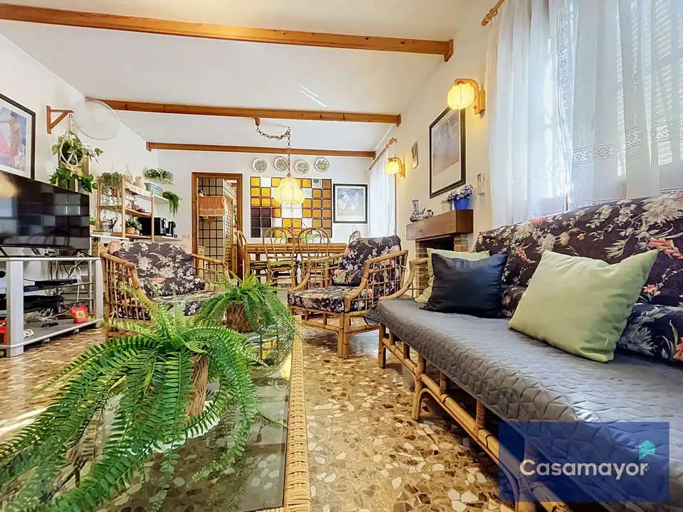 Sala d'estar de Casa o xalet en venda en Sant Joan d'Alacant amb Aire condicionat, Jardí privat i Piscina