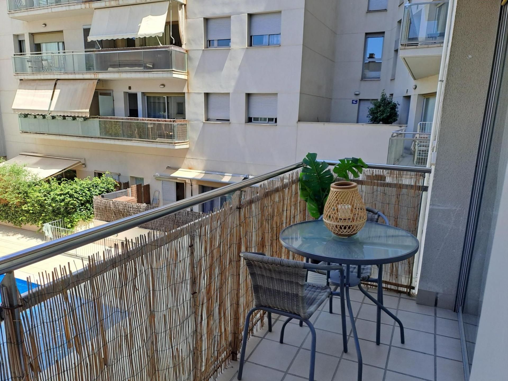 Terrassa de Pis en venda en L'Hospitalet de Llobregat amb Calefacció, Jardí privat i Piscina