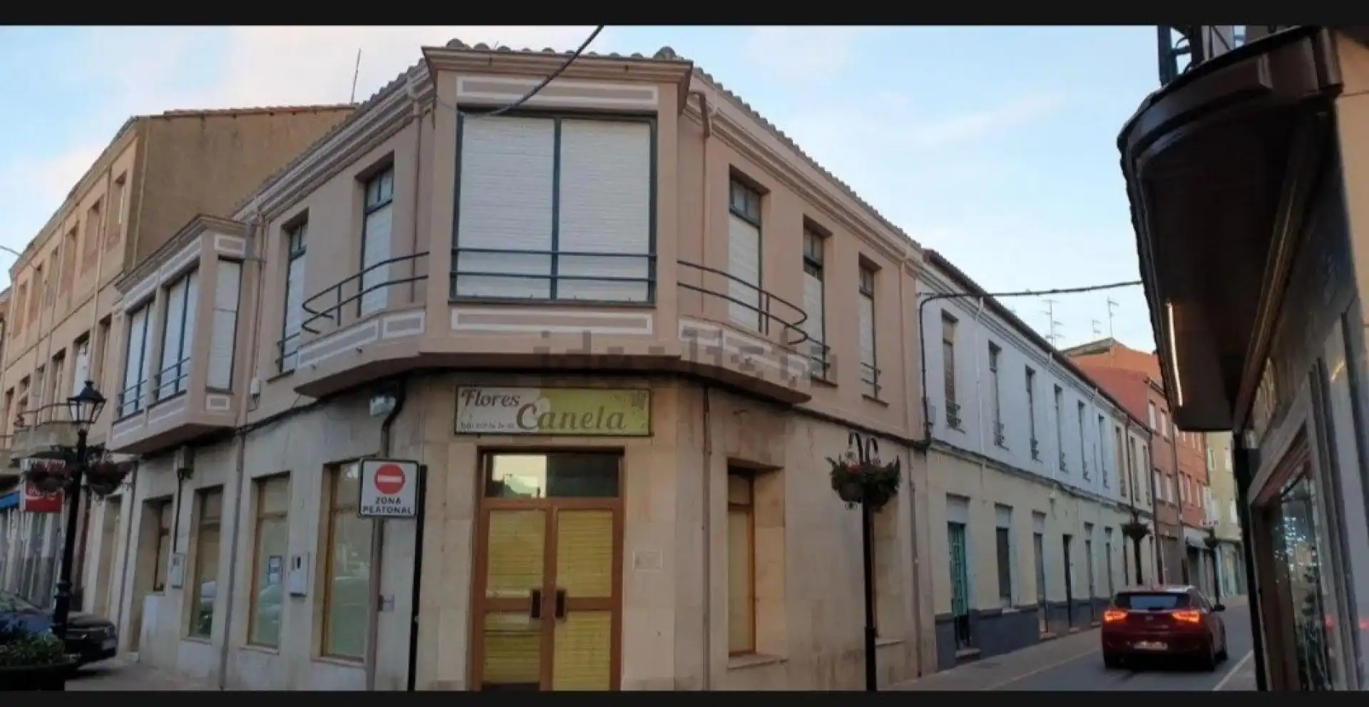 House for sale in Santa María del Páramo
