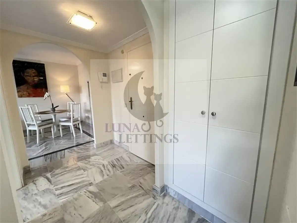 Appartement compact avec piscine à louer à Avenida Príncipe Salman e1, imagen 5