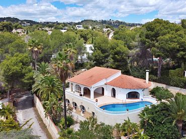 Villa con piscina in vendita a Cala Advocat - Baladrar