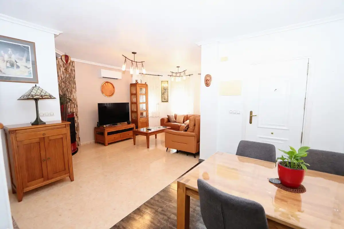 Sala d'estar de Casa o xalet en venda en Murcia amb Aire condicionat, Jardí privat i Terrassa