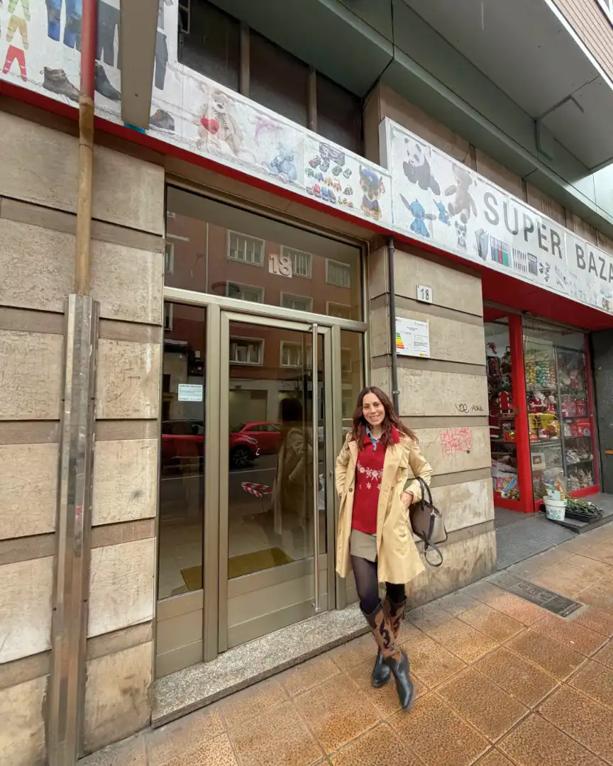 Vista exterior de Piso en venta en Gijón  con Calefacción, Parquet y Amueblado