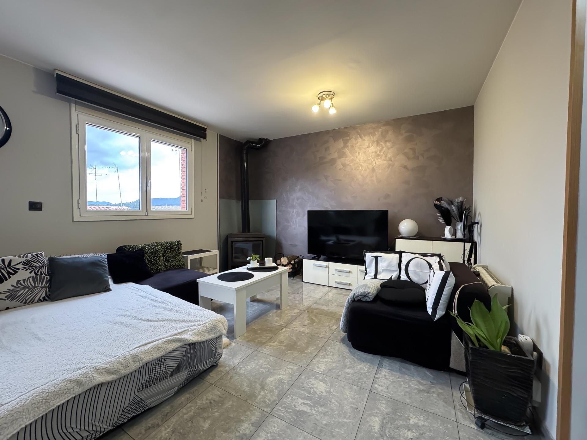 Living room of Flat for sale in Manresa  with Air Conditioner and Heating