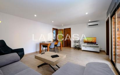 Flat for sale in  Barcelona Capital  with Balcony