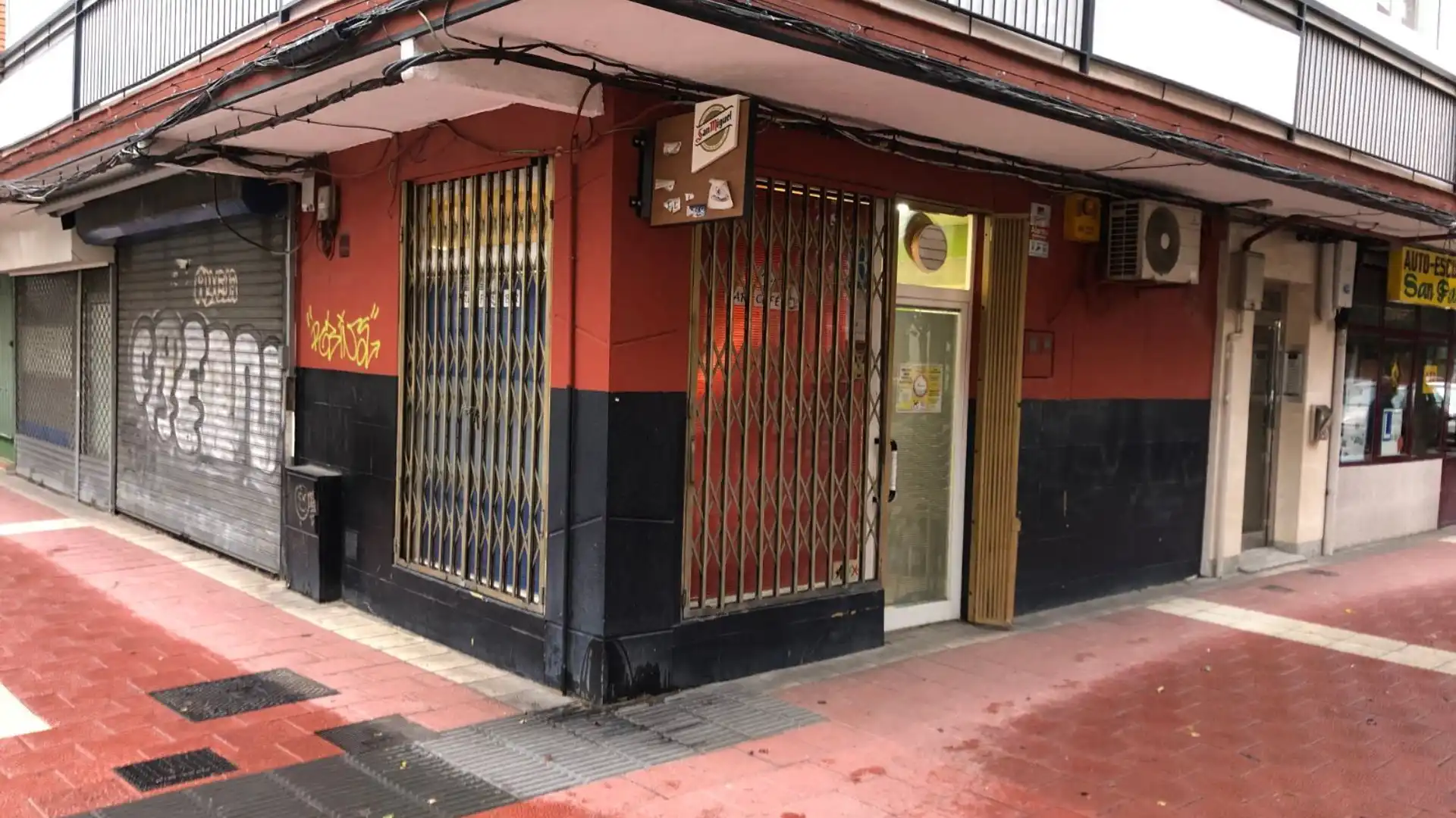 Vista exterior de Local de alquiler en Valladolid Capital