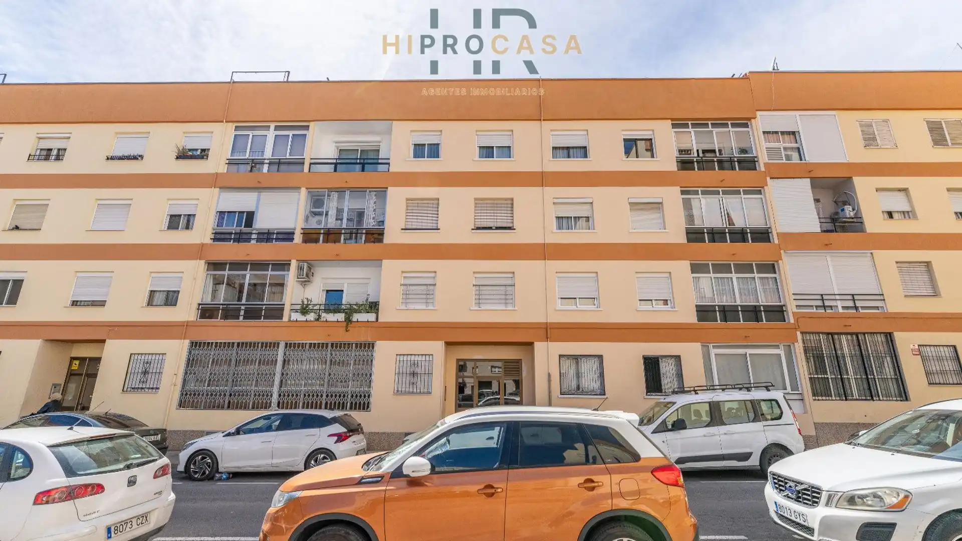 Vista exterior de Piso en venta en Reus con Terraza y Amueblado