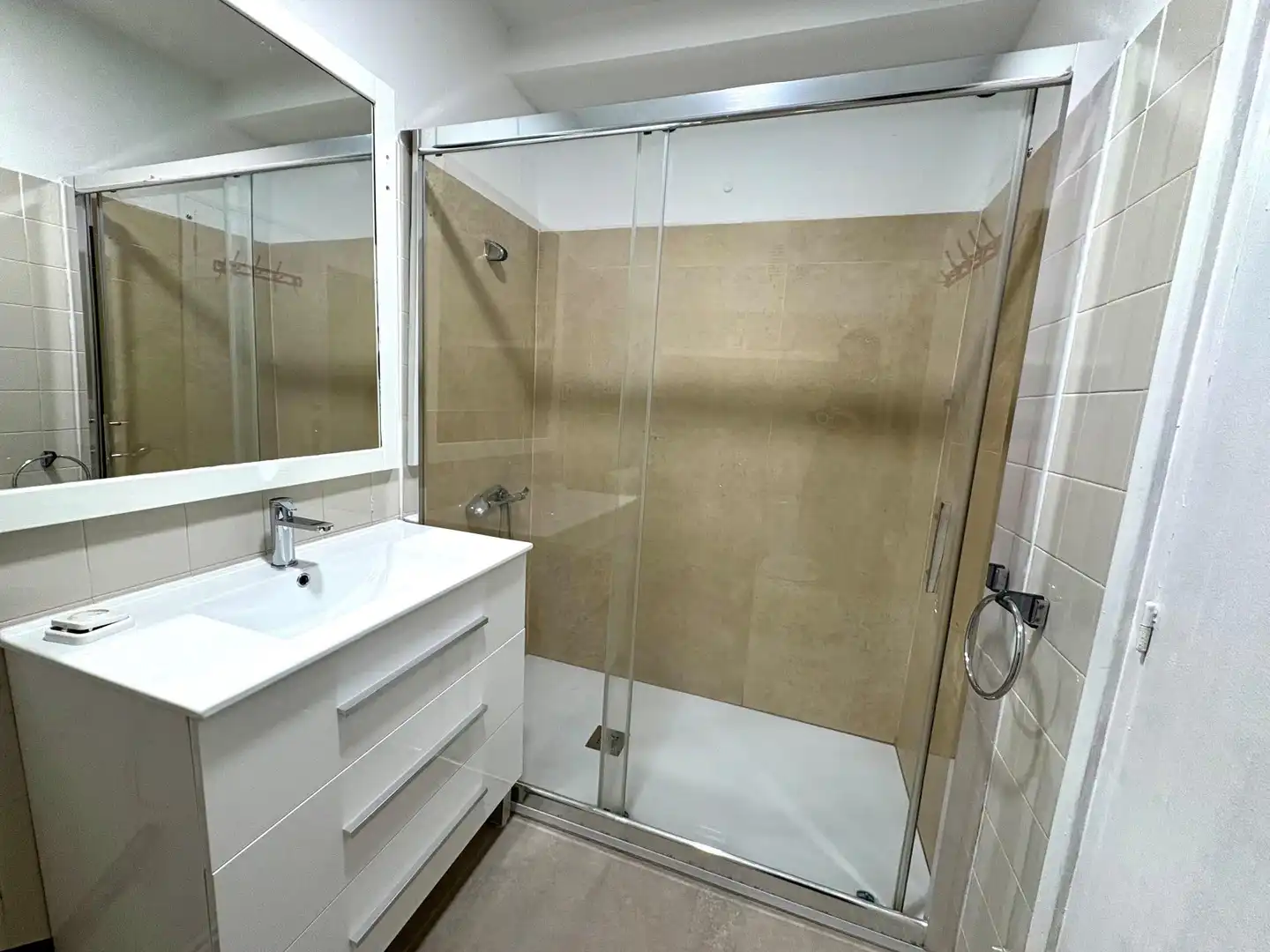 Bathroom of Flat for sale in Tudela  with Heating, Terrace and Furnished