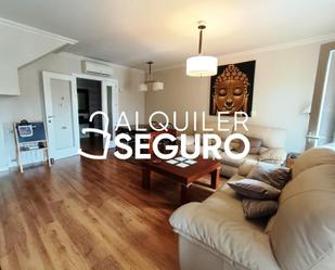 Sala d'estar de Pis de lloguer en Leganés amb Aire condicionat