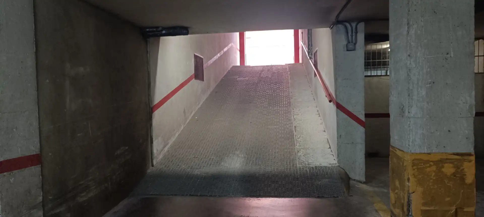 Einzelparkplatz mit Aufzug zum Verkauf in Calle de la Virgen de la Porteria, imagen 2