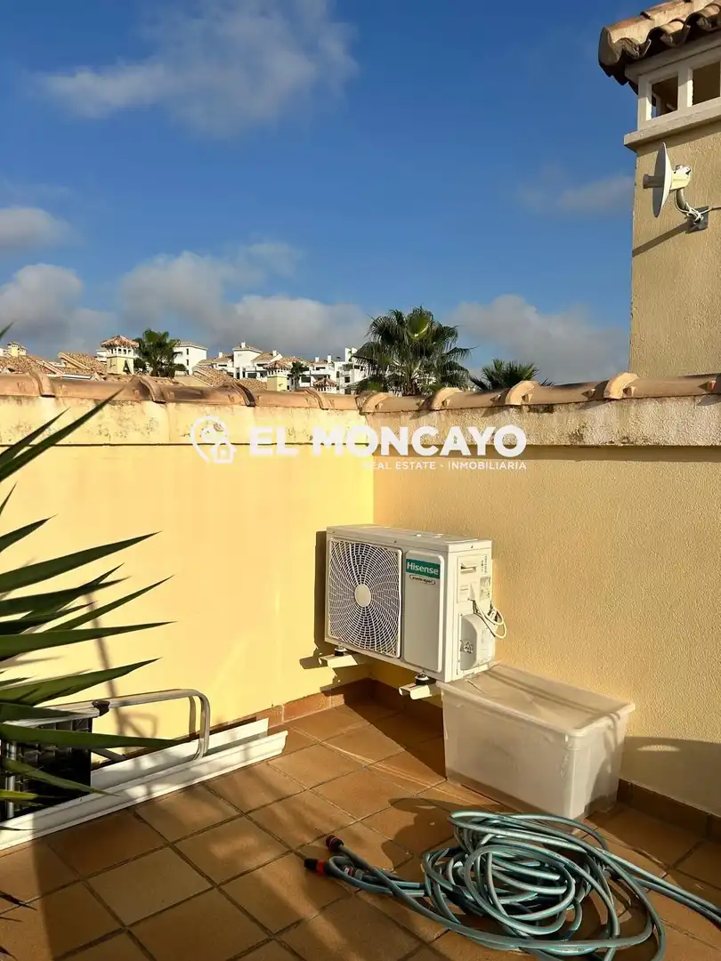 Terrassa de Casa adosada en venda en Orihuela amb Aire condicionat, Calefacció i Jardí privat