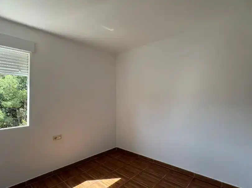 Dormitori de Casa o xalet en venda en Serra amb Piscina i Balcó