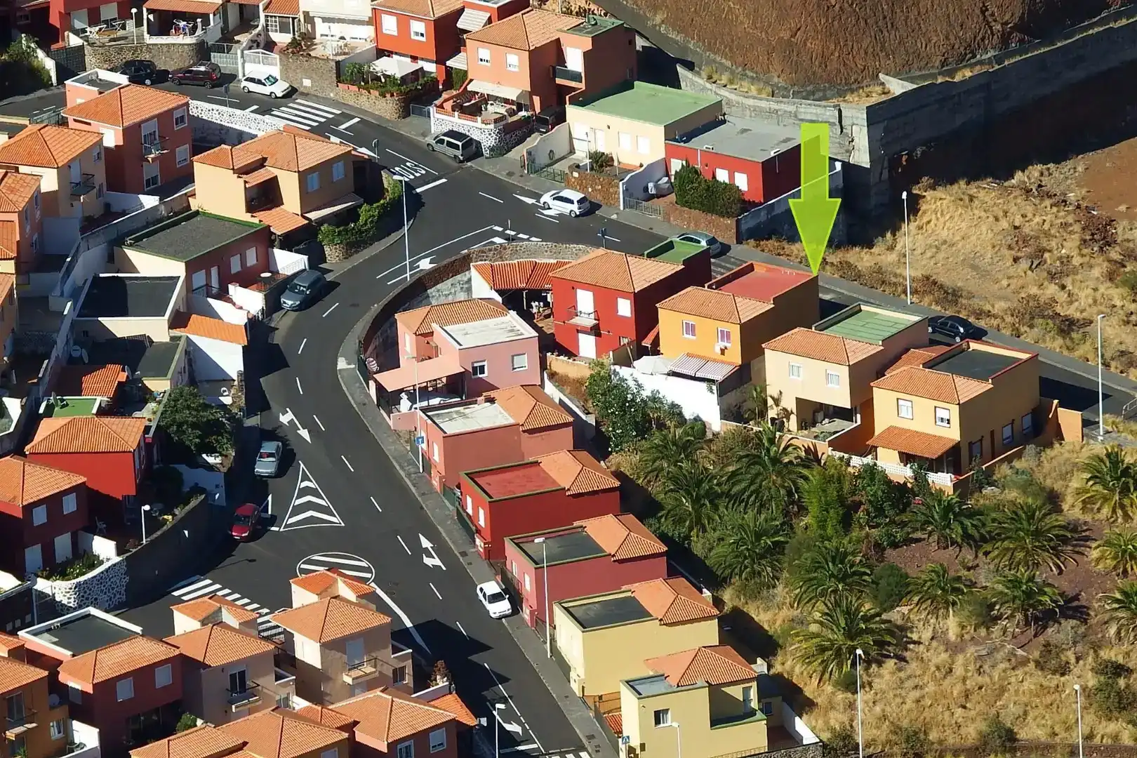 Vista exterior de Casa adosada en venda en Breña Alta amb Jardí privat, Traster i Moblat