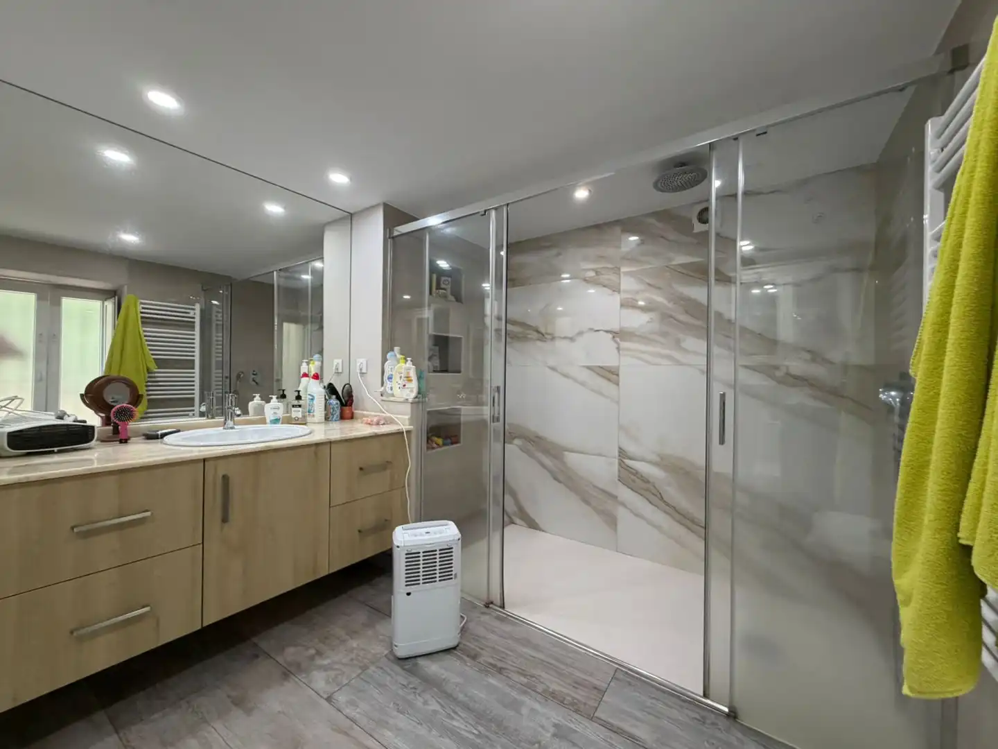 Baño de Casa o chalet de alquiler en A Laracha   con Calefacción, Terraza y Trastero
