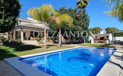 Exterior view of House or chalet for sale in L'Eliana  with Air Conditioner, Terrace and Swimming Pool