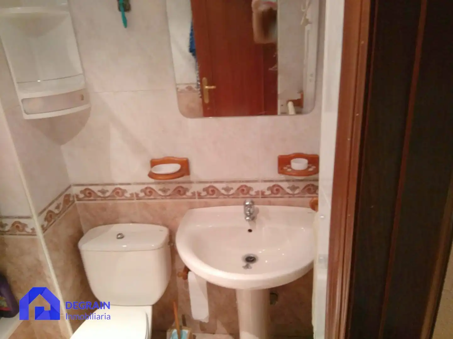 Bany de Dúplex en venda en Mieres (Asturias) amb Traster