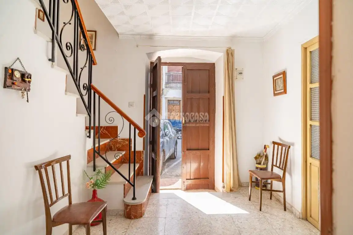 Casa bifamiliare in vendita a Sabiote