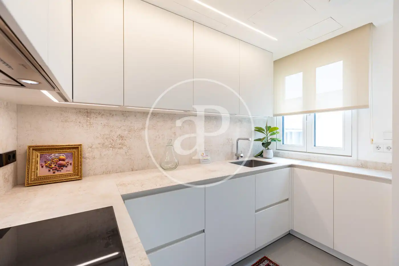 Kitchen of Flat for rent in Barcelona  with Air Conditioner, Heating and Terrace