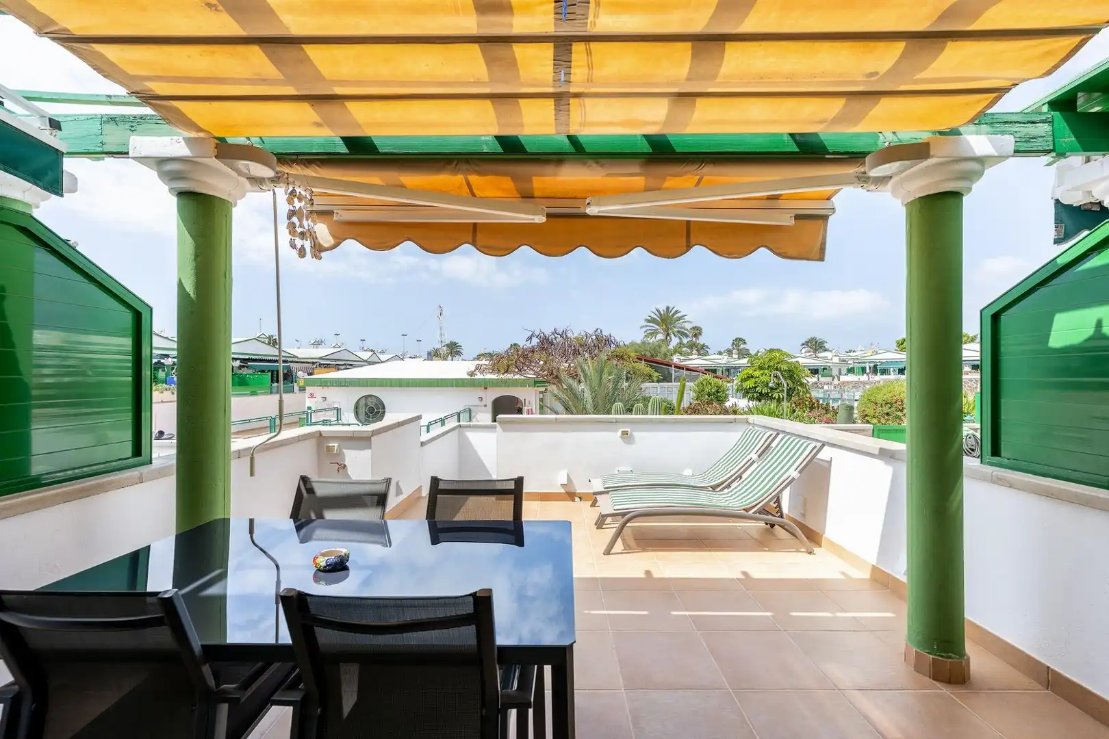 Terraza de Casa o chalet en venta en San Bartolomé de Tirajana con Terraza, Amueblado y Piscina comunitaria
